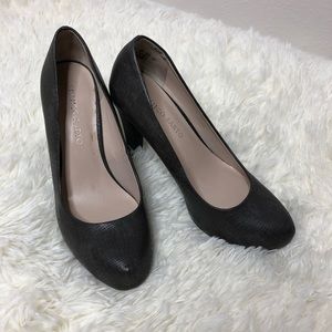 Franco Sarto Gray Snakeskin Pumps